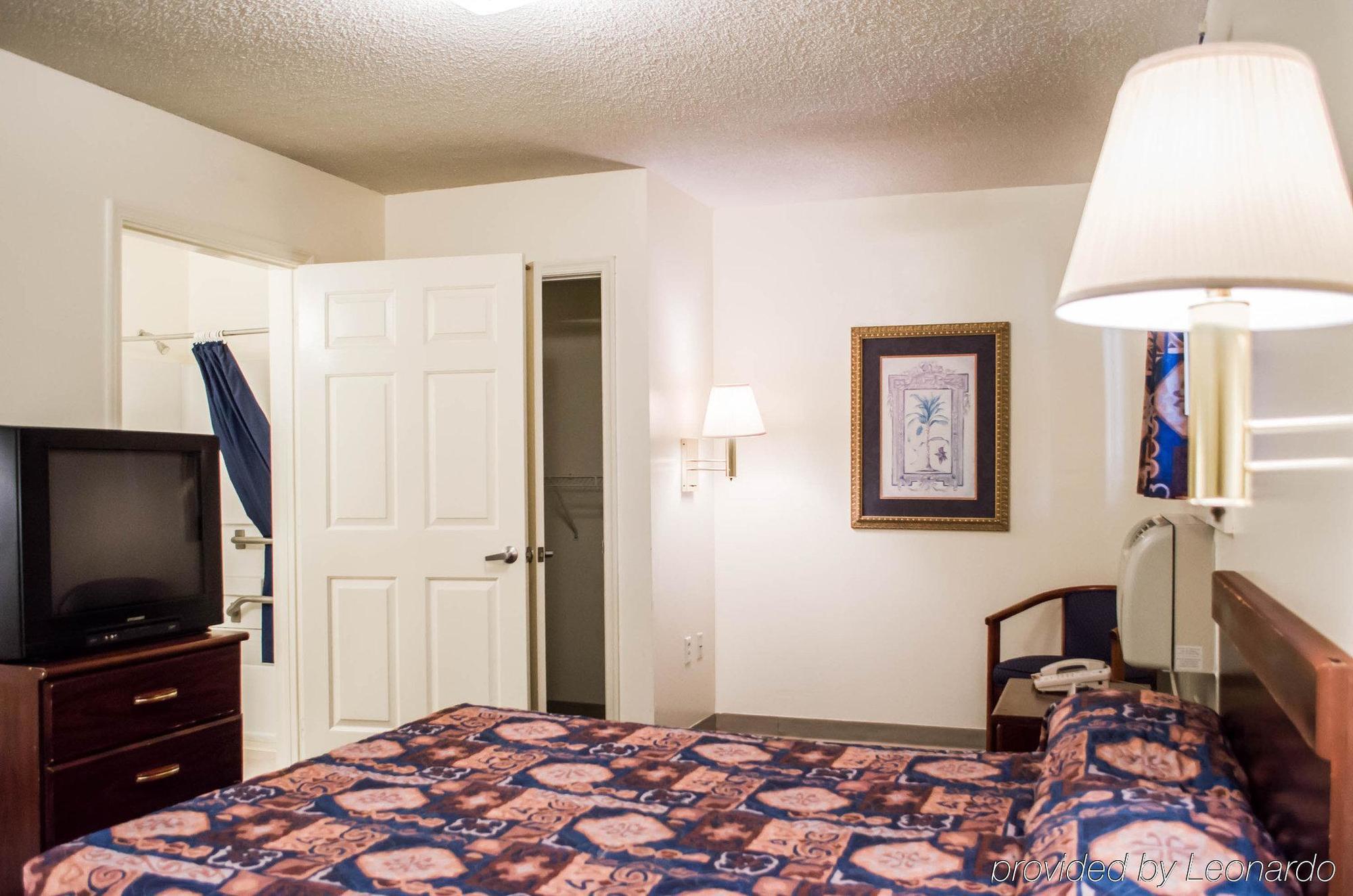Tampa Bay Extended Stay Hotel Largo Exteriör bild