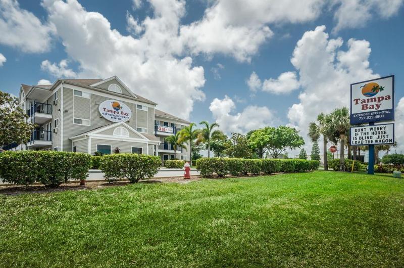 Tampa Bay Extended Stay Hotel Largo Exteriör bild